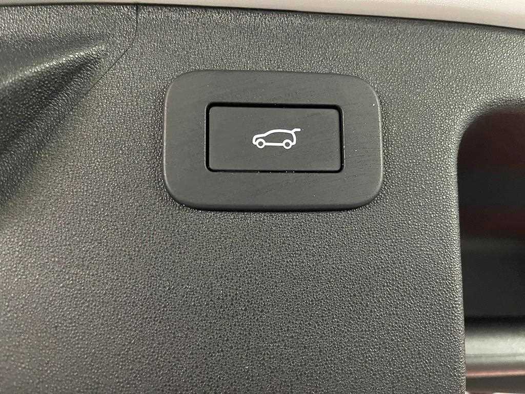 Land Rover Discovery Sports 2025 Blanco - Importación desde Corea - HF Imports Iquique - Foto 16