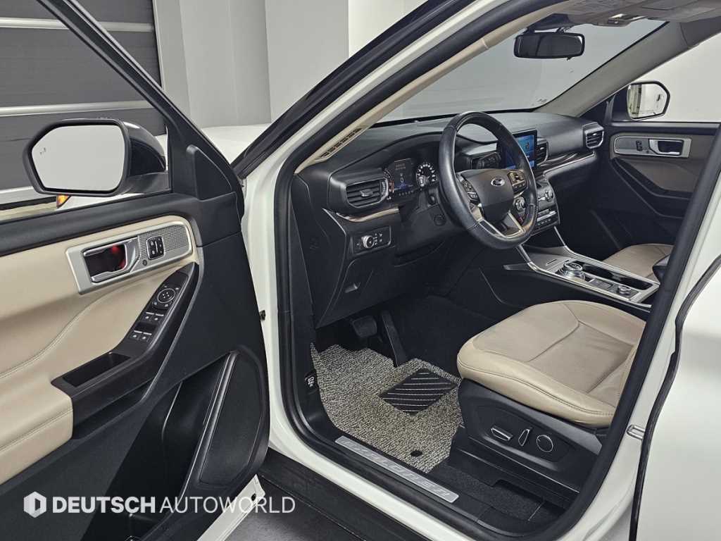 Ford Explorer - Vista 11