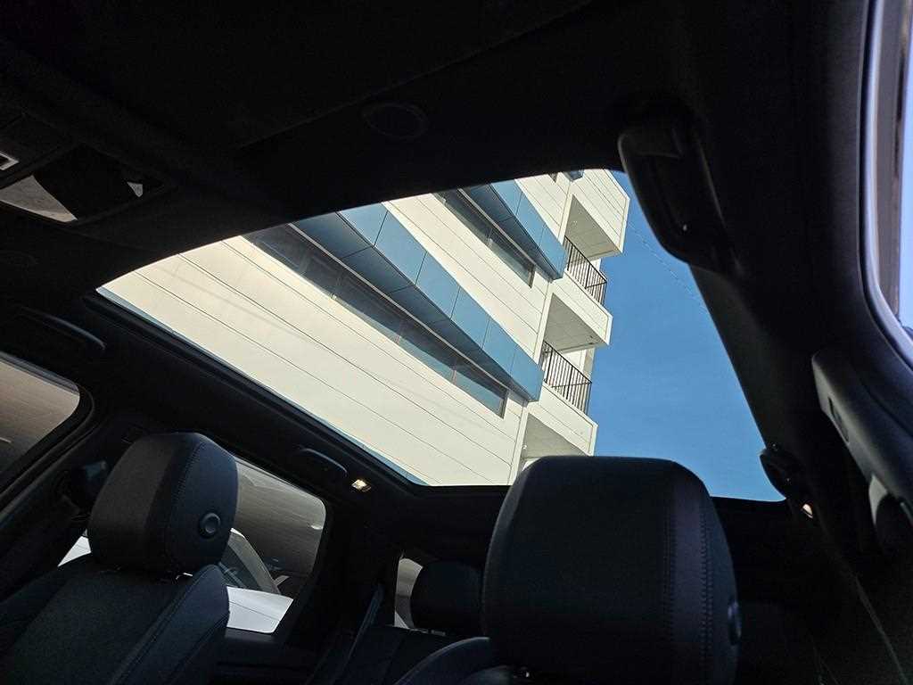 Land Rover Discovery Sports 2025 Blanco - Importación desde Corea - HF Imports Iquique - Foto 16