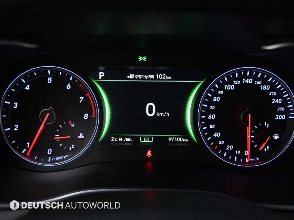 Genesis G70 - Vista 8