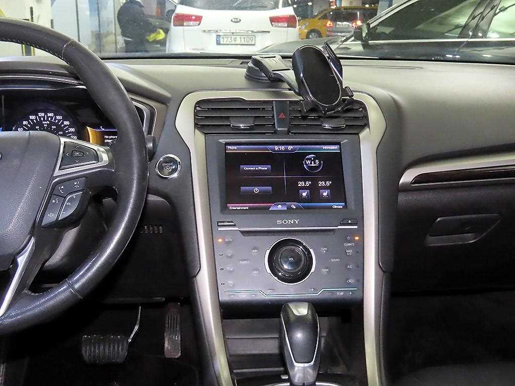 Ford Fusion - Vista 11