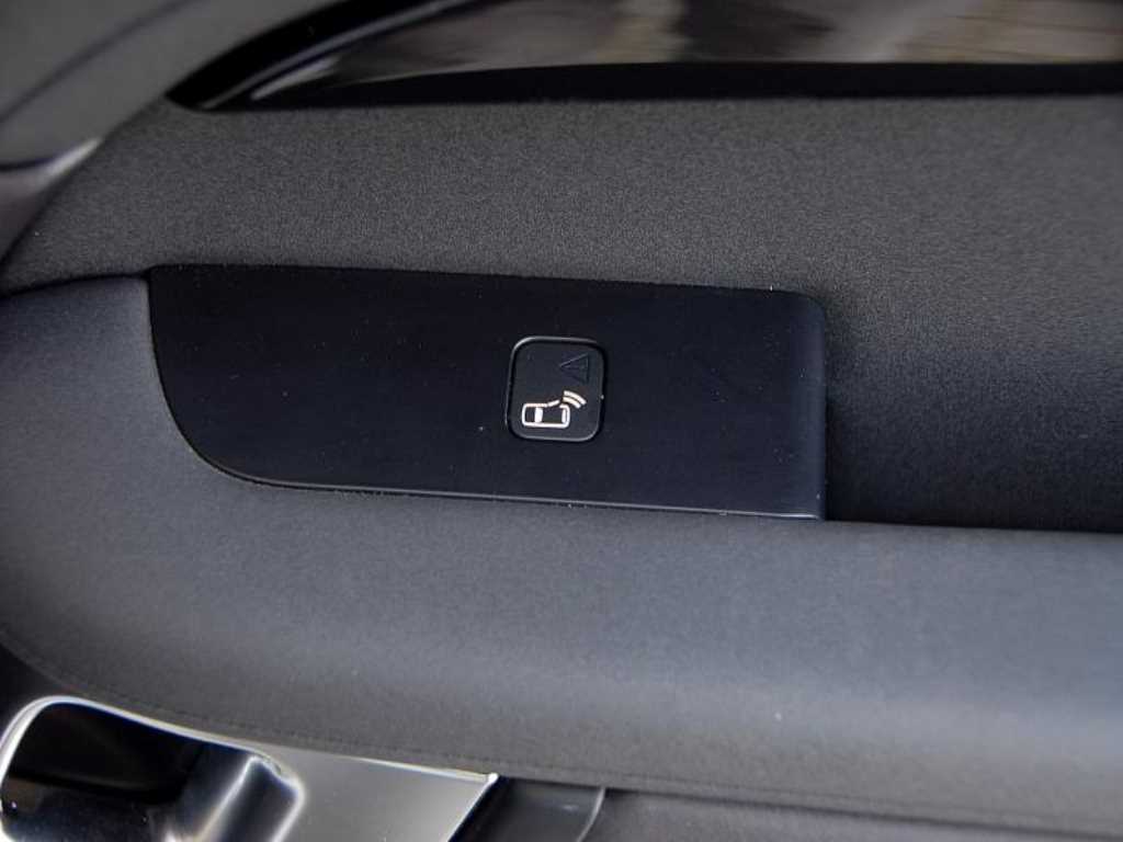 Land Rover Discovery 2019 - Importación desde Corea - HF Imports Iquique - Foto 13