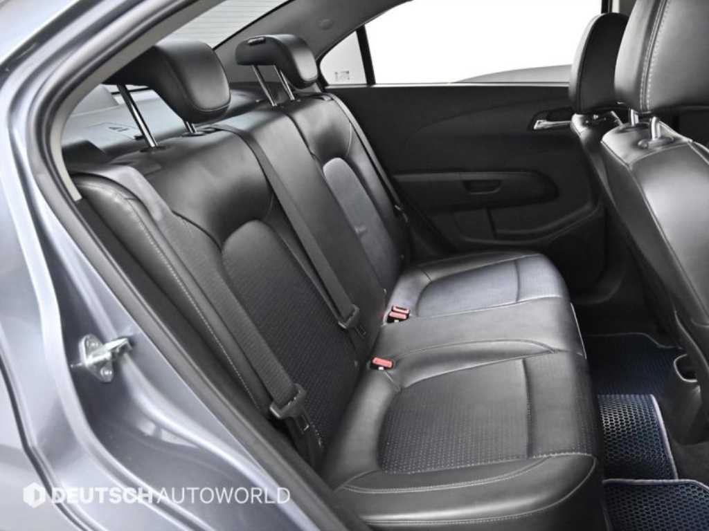 Chevrolet Abeo - Vista 12