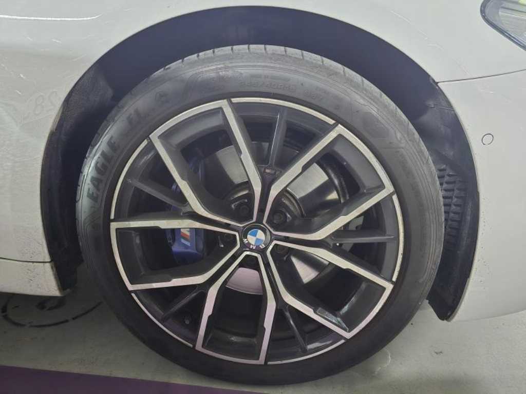 BMW 5 Series 2022 - Importación desde Corea - HF Imports Iquique - Foto 19