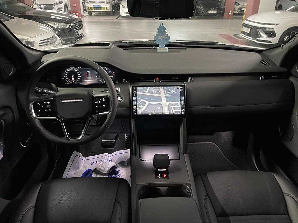 Land Rover Discovery Sports - Vista 9