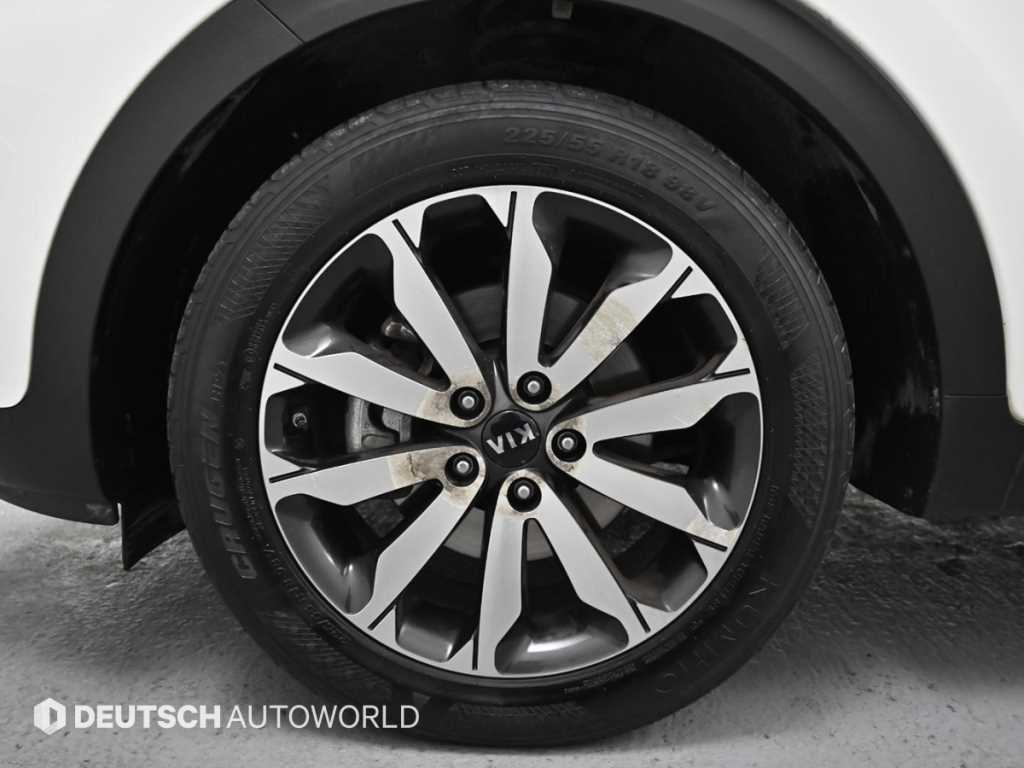 KIA Sportage - Vista 5