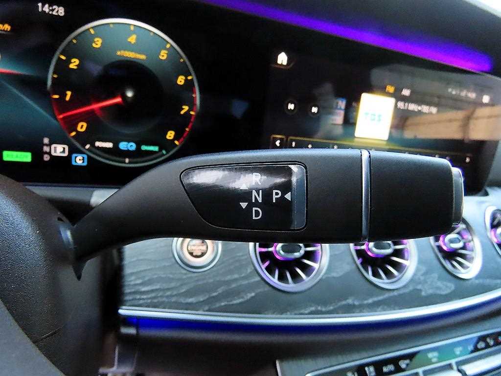 Mercedes Benz CLS Class - Vista 11