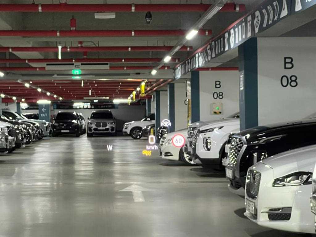 Mercedes Benz GLC Class - Vista 12