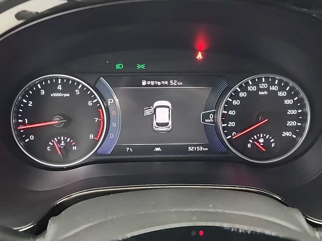 KIA Seltos - Vista 6