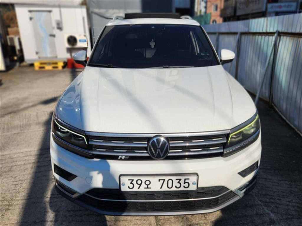 Volkswagen Tiguan 2018 Blanco - Importación desde Corea - HF Imports Iquique - Foto 1