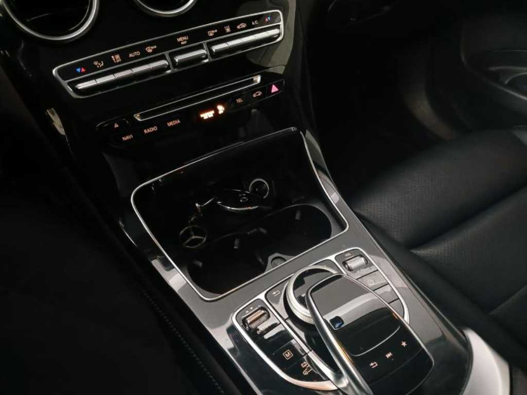 Mercedes Benz GLC Class 2019 Gris - Importación desde Corea - HF Imports Iquique - Foto 15