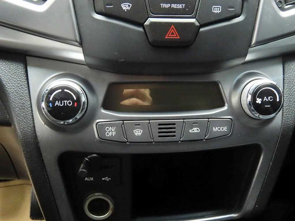 Ssangyong Korando - Vista 10