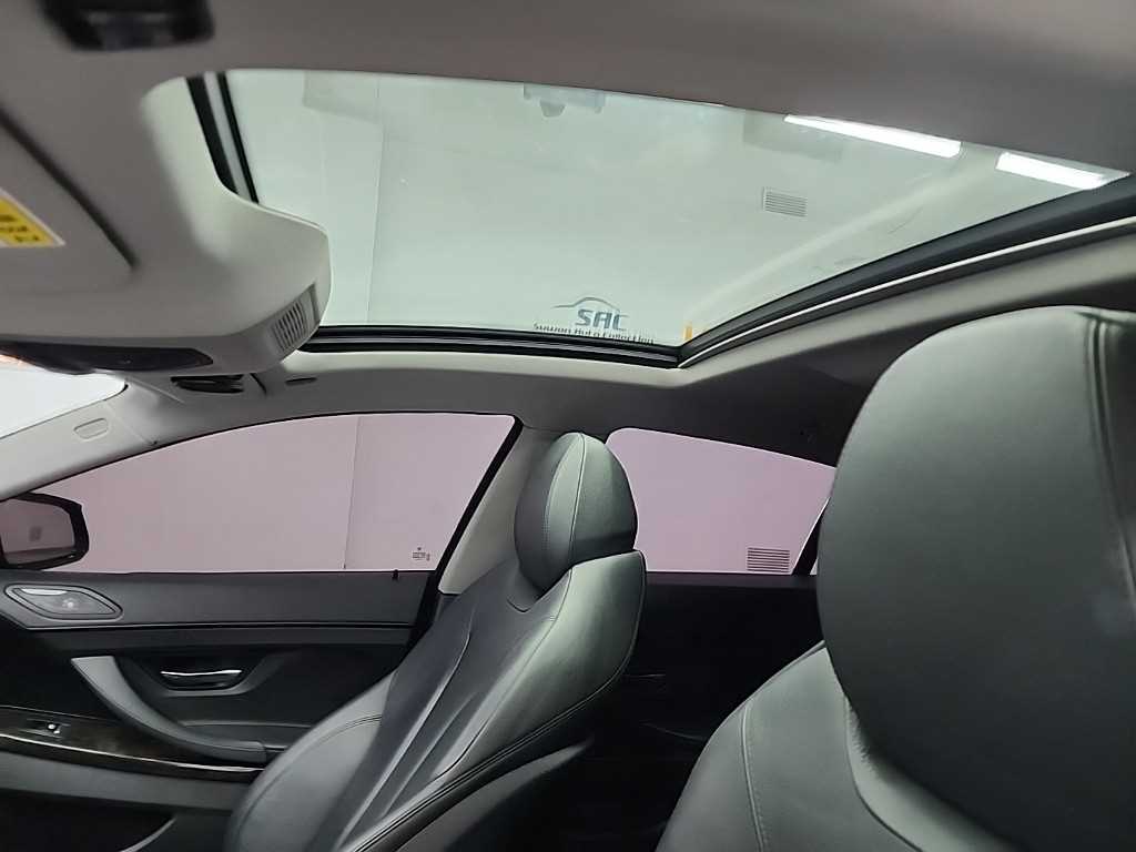 BMW 6 series 2015 Negro - Importación desde Corea - HF Imports Iquique - Foto 14