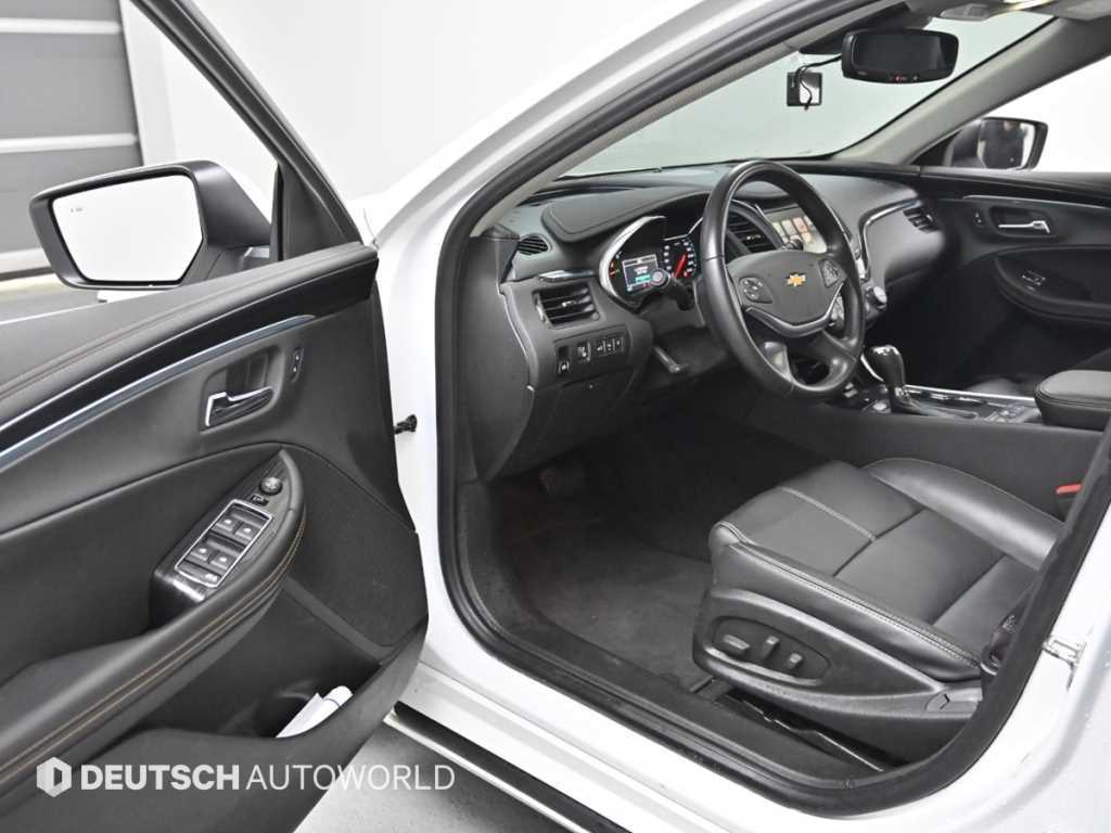 Chevrolet Impala - Vista 11