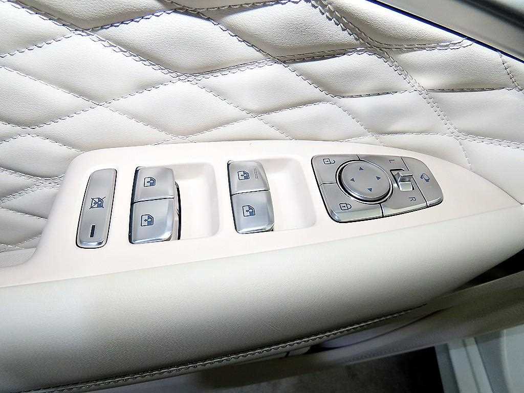 Genesis G70 2025 Blanco - Importación desde Corea - HF Imports Iquique - Foto 13