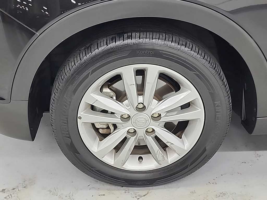 Ssangyong Tivoli 2016 Negro - Importación desde Corea - HF Imports Iquique - Foto 19