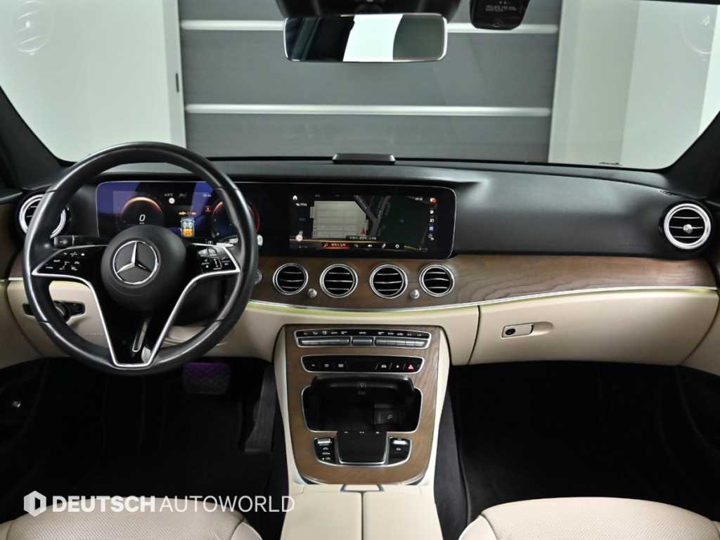 Mercedes Benz E class - Vista 7