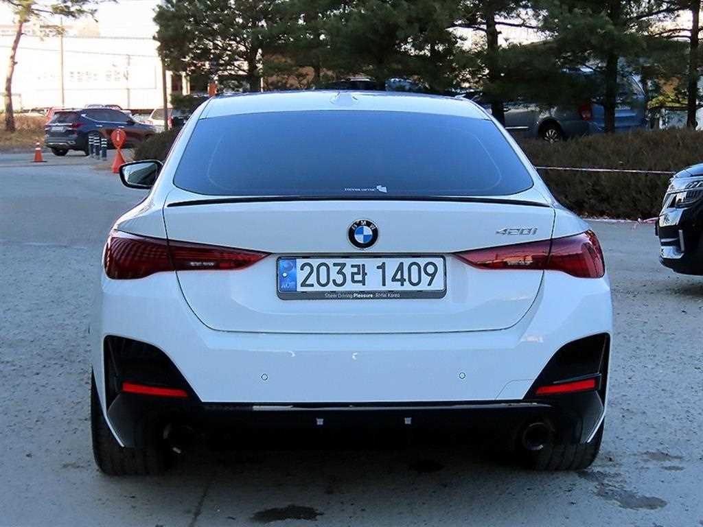 BMW 4 Series - Vista 4