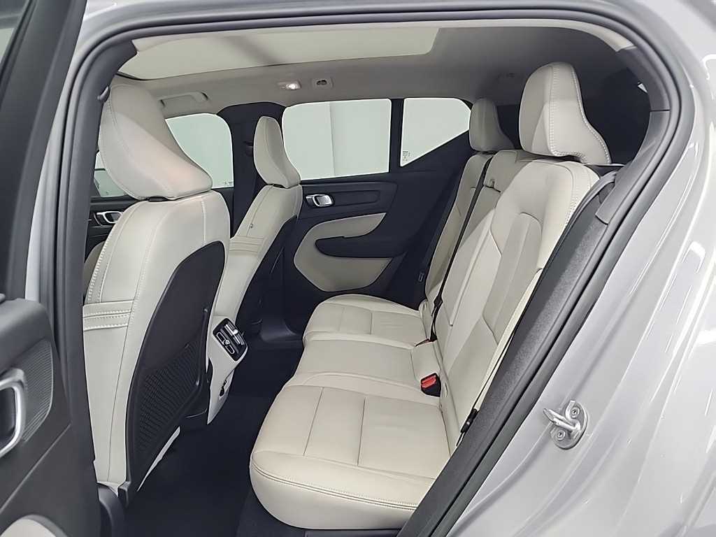 Volvo XC40 - Vista 12