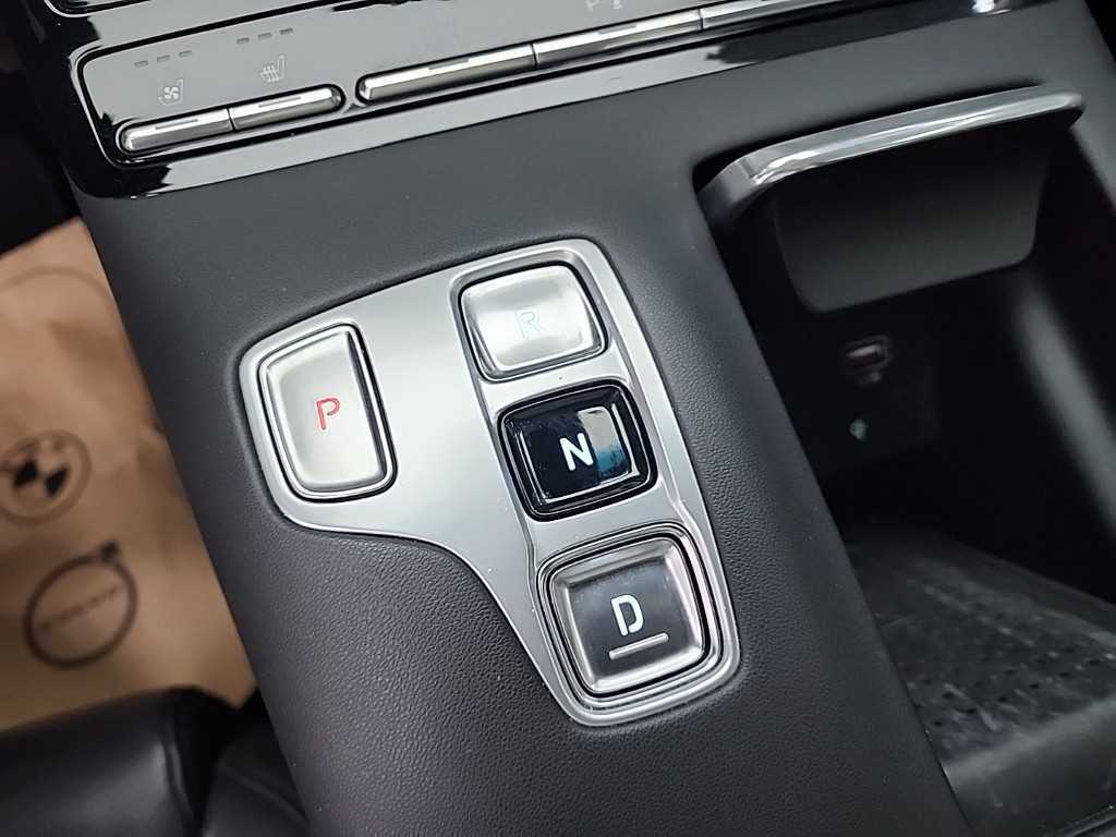 HYUNDAI Grandeur - Vista 8