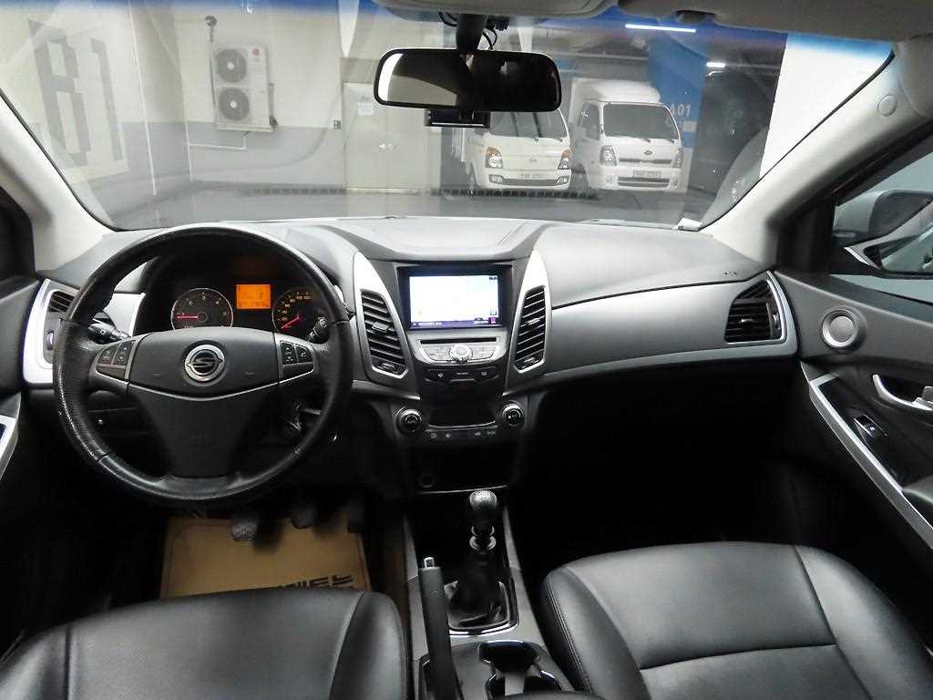 Ssangyong Korando - Vista 6