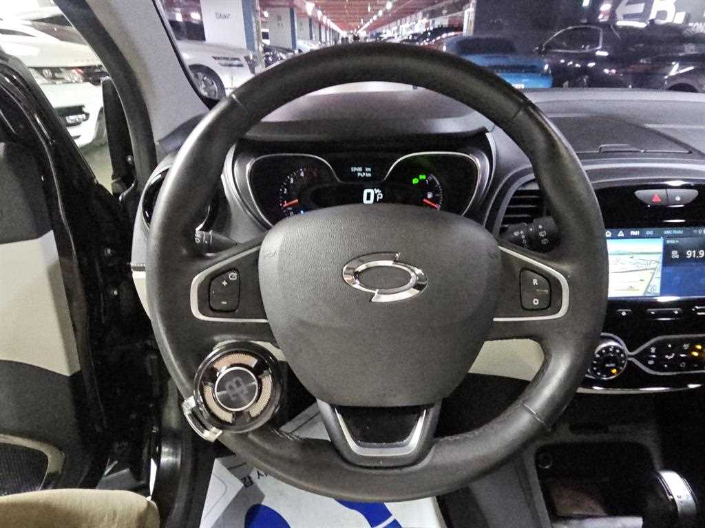 SAMSUNG QM3 - Vista 11