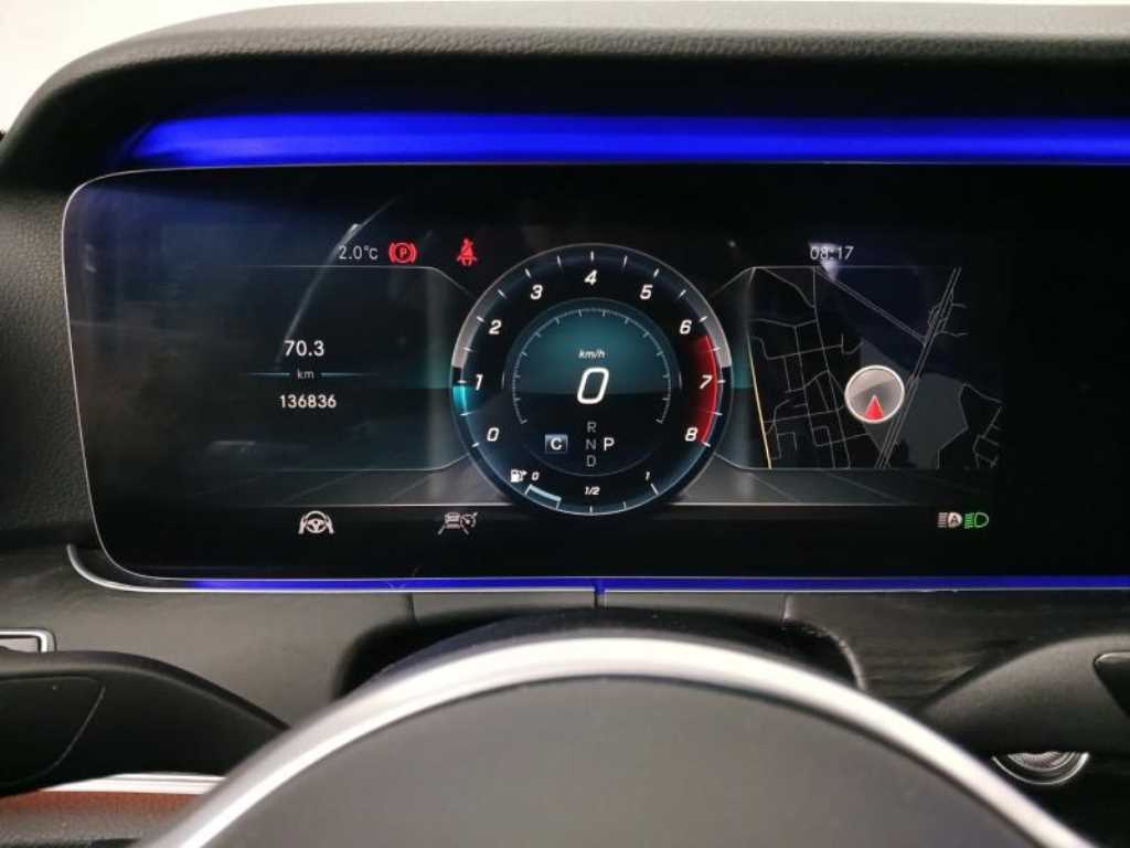 Mercedes Benz E class - Vista 11