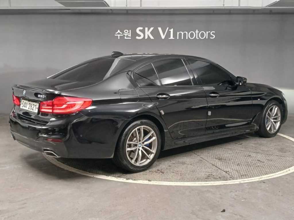 BMW 5 Series - Vista 4