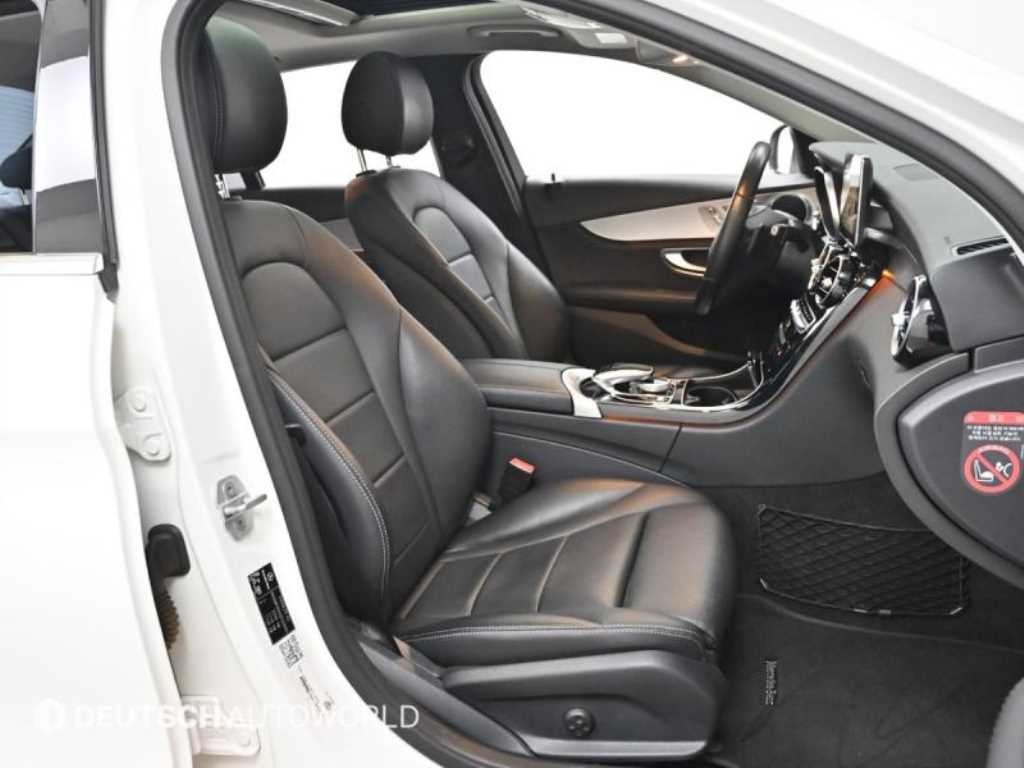 Mercedes Benz C Class - Vista 10