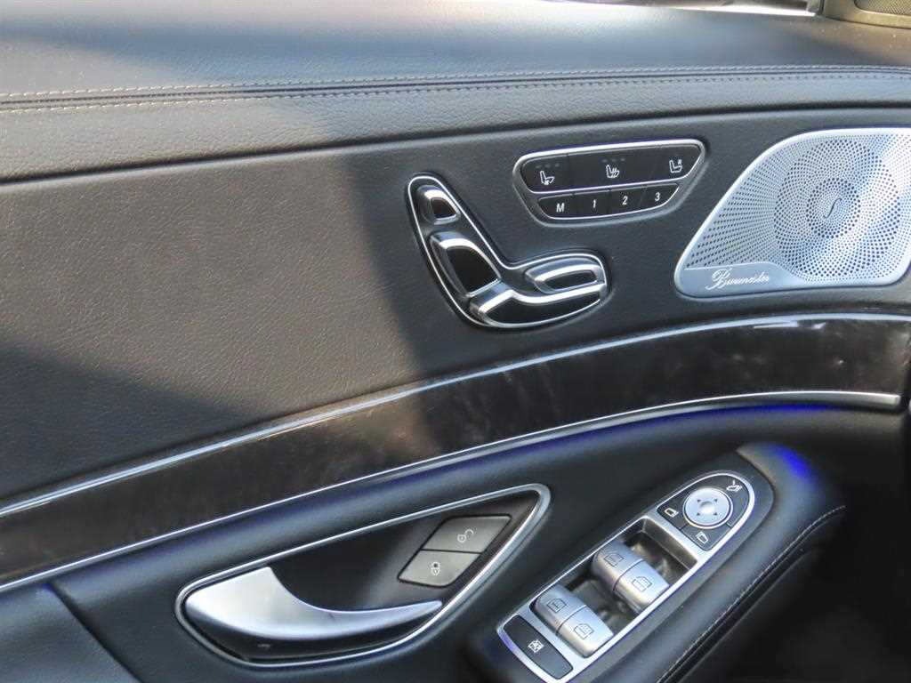 Mercedes Benz S Class - Vista 11