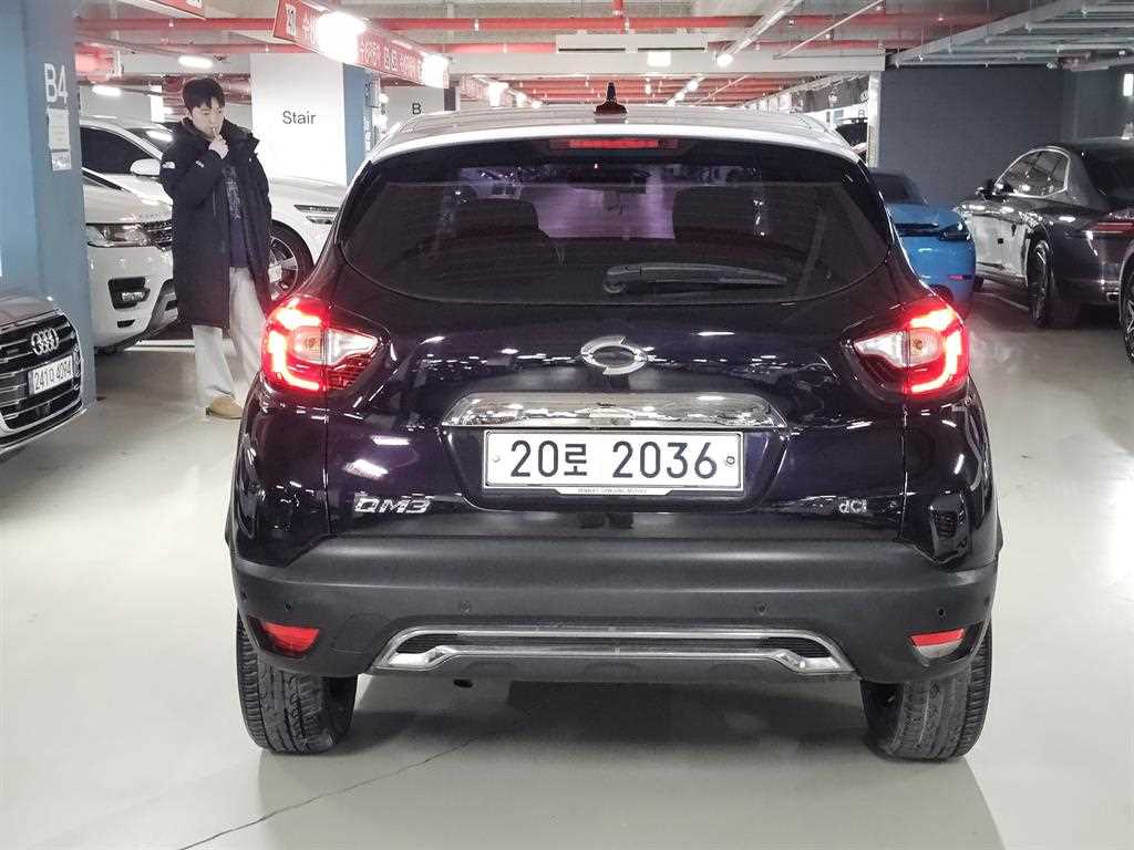 SAMSUNG QM3 - Vista 4