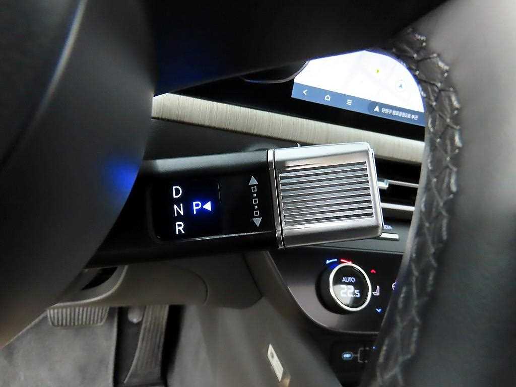 HYUNDAI Sonata - Vista 10