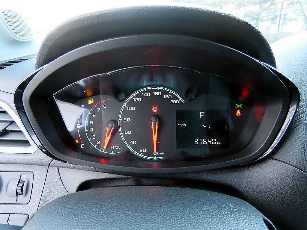 Chevrolet Spark - Vista 9