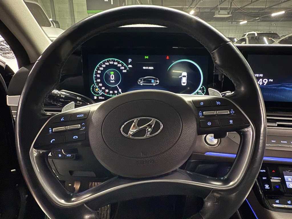 HYUNDAI Grandeur - Vista 9