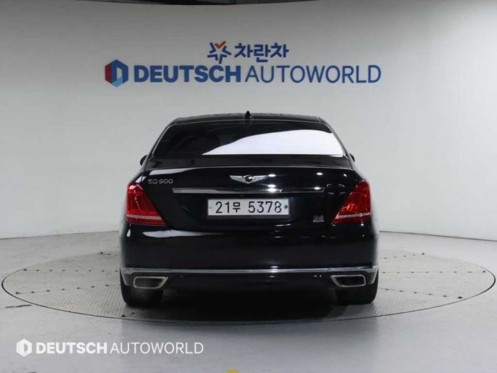 Genesis EQ900 - Vista 4