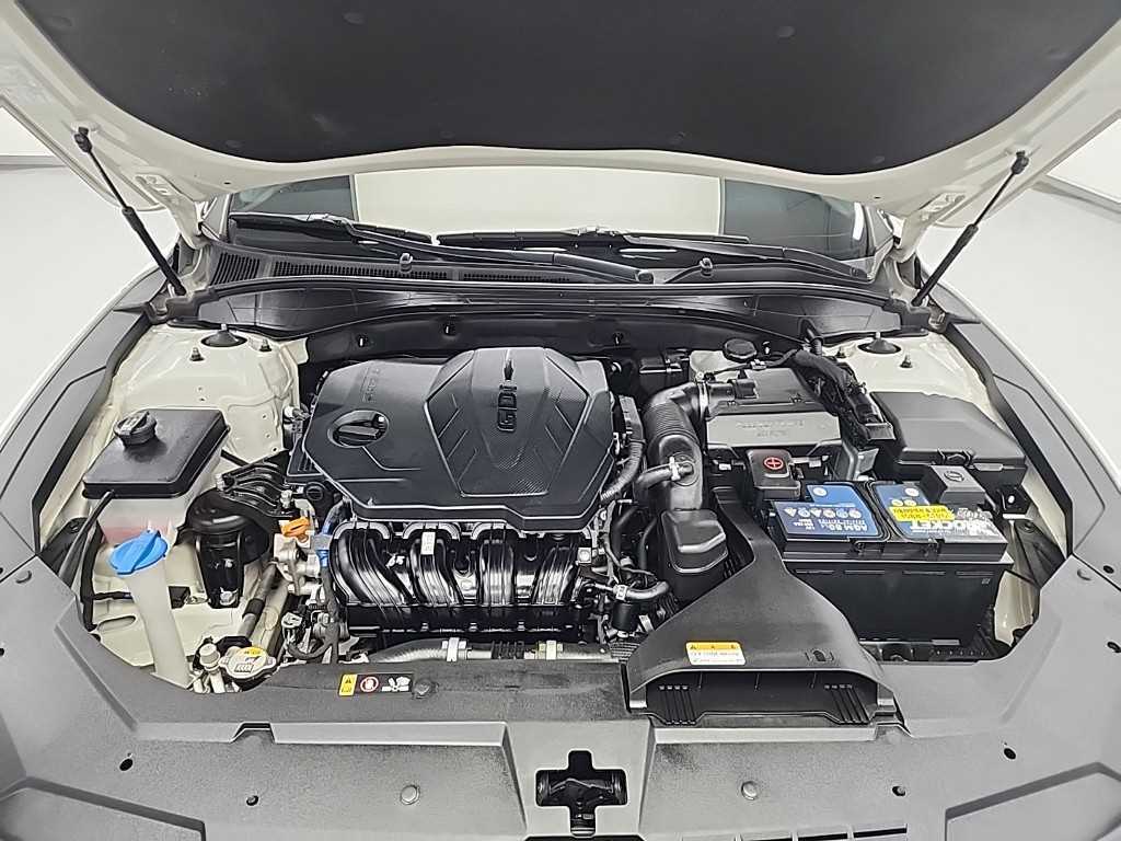 HYUNDAI Grandeur - Vista 5