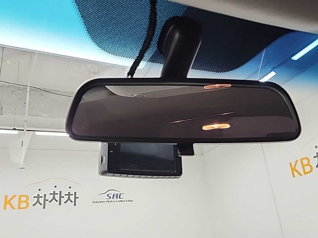 Ssangyong Tivoli 2016 Negro - Importación desde Corea - HF Imports Iquique - Foto 15