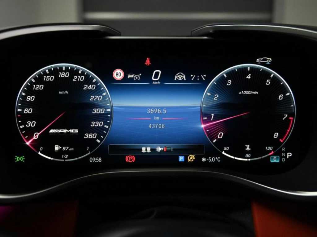 Mercedes Benz SL Class - Vista 8