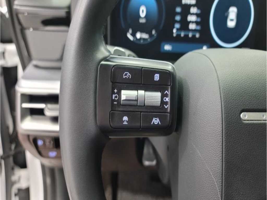 HYUNDAI Grandeur - Vista 3