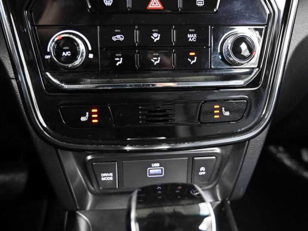 Ssangyong Tivoli 2022 Blanco - Importación desde Corea - HF Imports Iquique - Foto 17