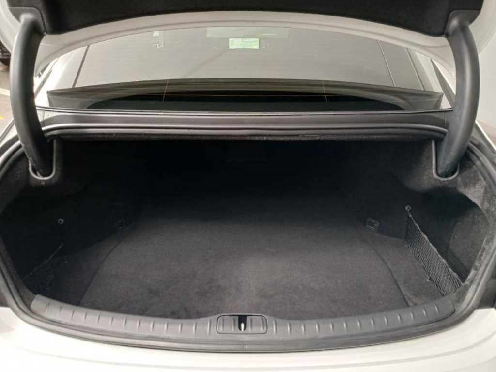 Genesis G80 2022 Blanco - Importación desde Corea - HF Imports Iquique - Foto 18