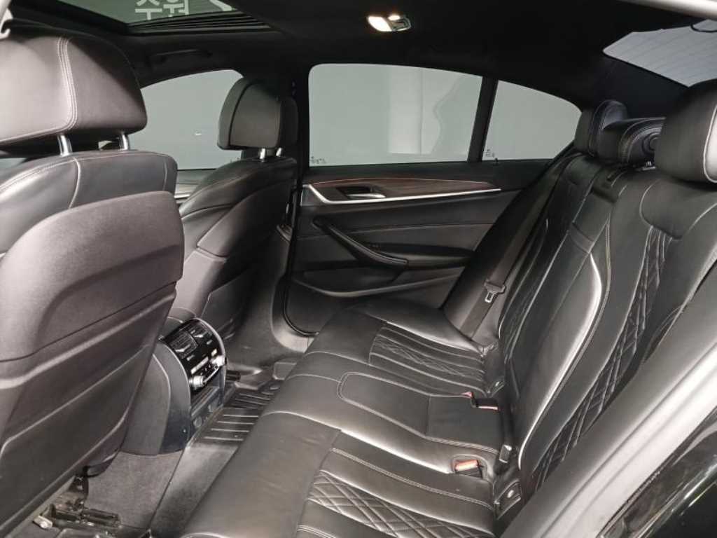 BMW 5 Series - Vista 8