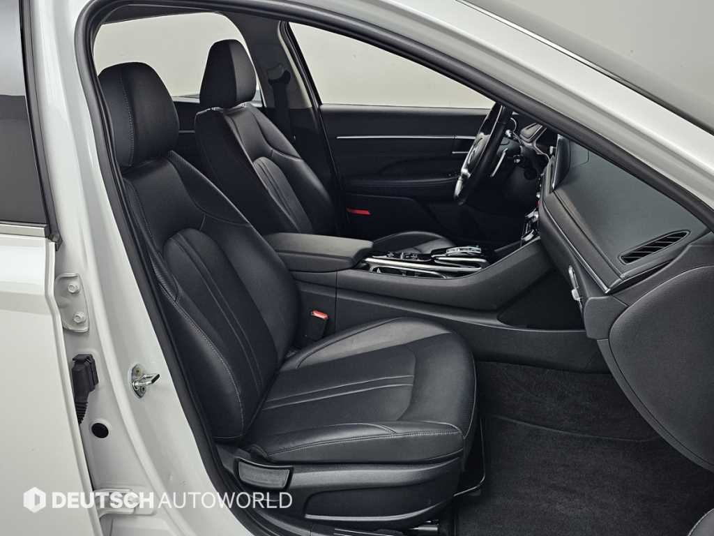 HYUNDAI Sonata - Vista 10