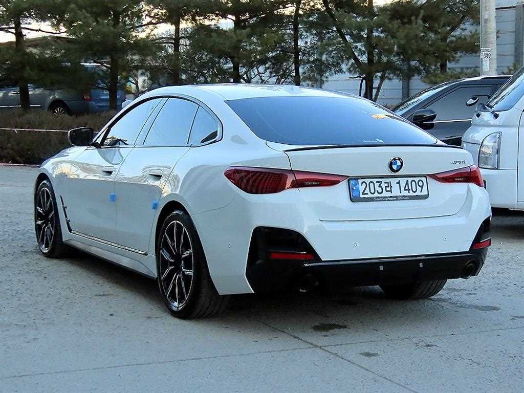 BMW 4 Series - Vista 3