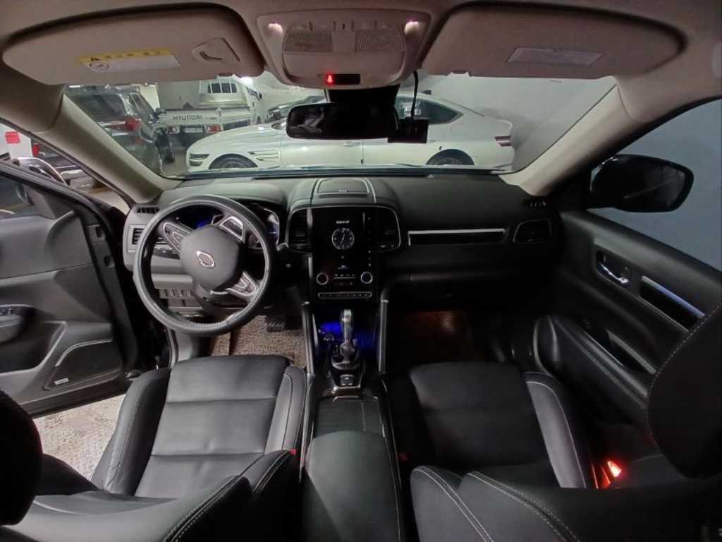 SAMSUNG QM6 - Vista 6