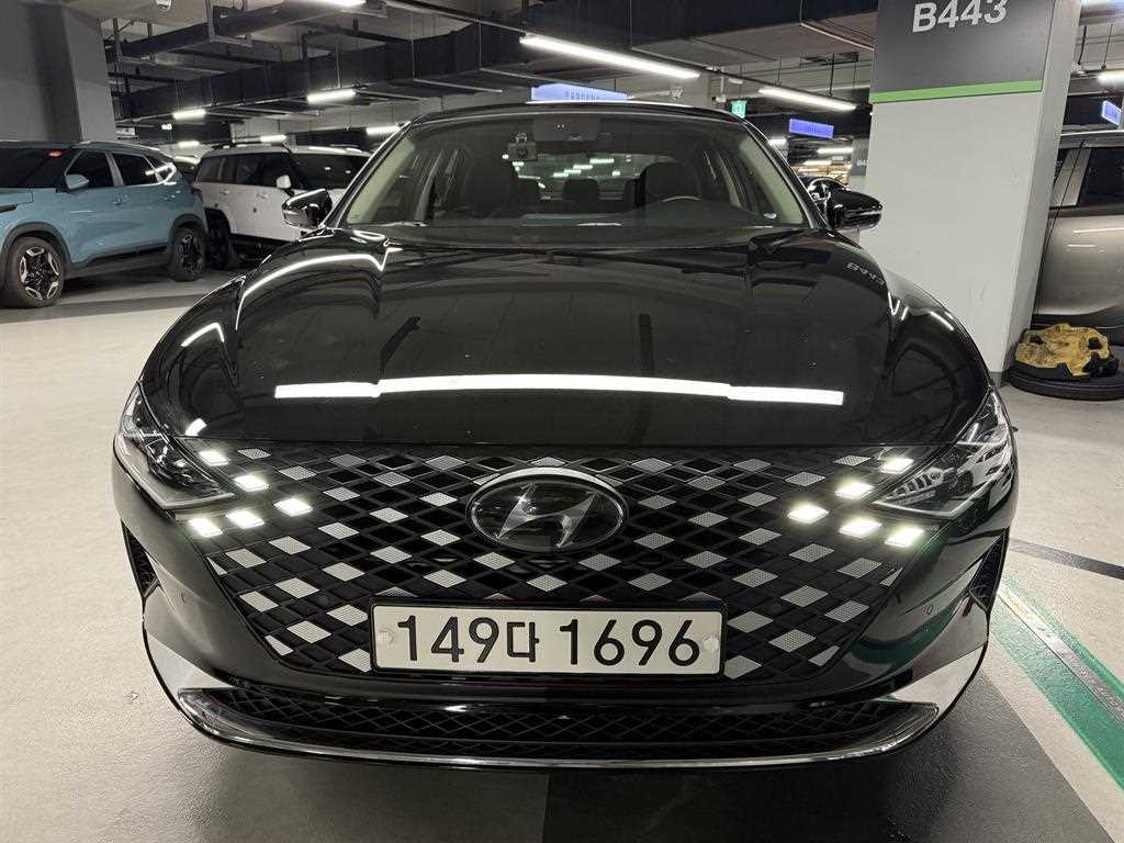 HYUNDAI Grandeur - Vista 5