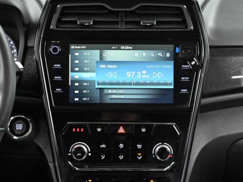 Ssangyong Tivoli 2022 Blanco - Importación desde Corea - HF Imports Iquique - Foto 14