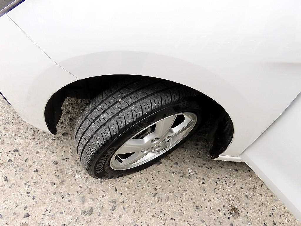 Chevrolet Spark 2017 Blanco - Importación desde Corea - HF Imports Iquique - Foto 18