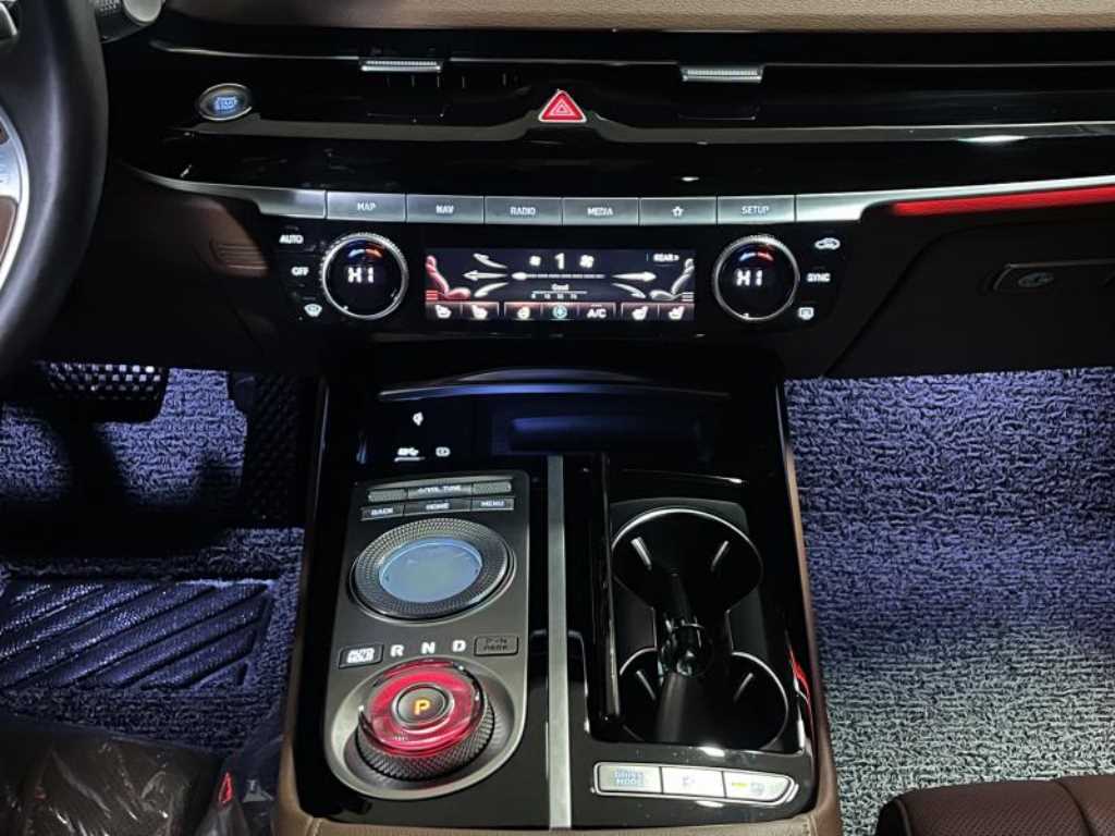 Genesis G80 - Vista 11