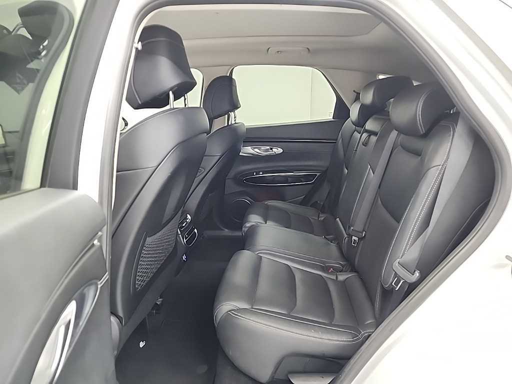 Genesis GV70 - Vista 12